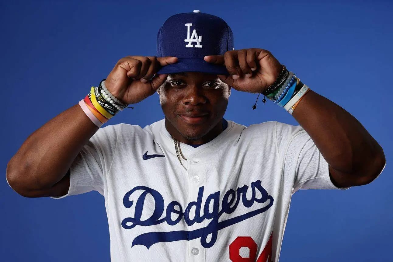 El precio que pondría a Zyhir Hope en el centro de una posible negociación de Dodgers por Tarik Skubal