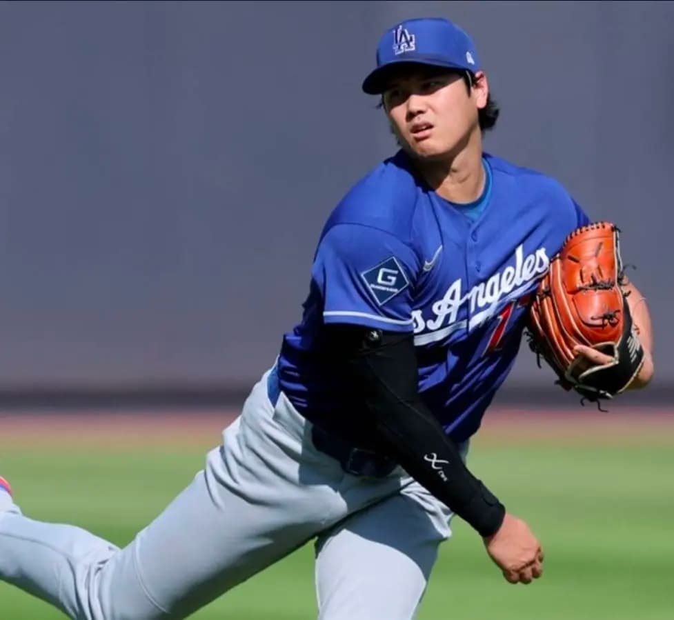 Ohtani lanza alrededor de 30 pitcheos en alentadora sesión de bullpen